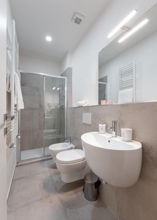 Accademia - Flo Apartments Firenze Bagian luar foto
